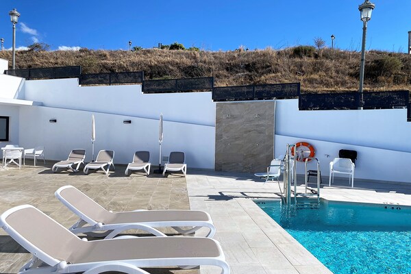 Foto van Vakantiehuis in Nerja met zeezicht - Vakantiehuis in Nerja - PoolOfHouse