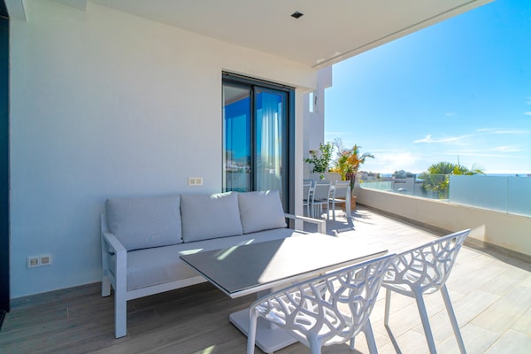 Foto van Appartement in Spanje bij Stranden & Paden - Vakantiehuis in Nerja - terrace