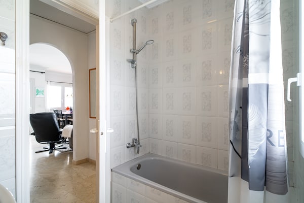 Foto van Strandappartement in Nerja met Zeezicht - Vakantiehuis in Nerja - BathRoom