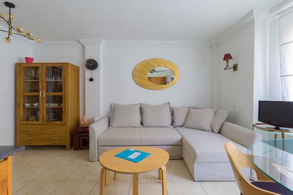 Foto van Appartement in Las Palmas bij Playa de Las Canteras - LivingRoom