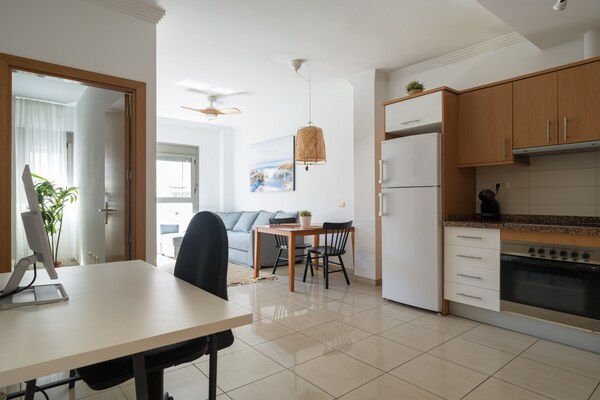 Foto van Appartement in Las Palmas bij Las Canteras - Vakantiehuis in Las Palmas de Gran Canaria - Kitchen