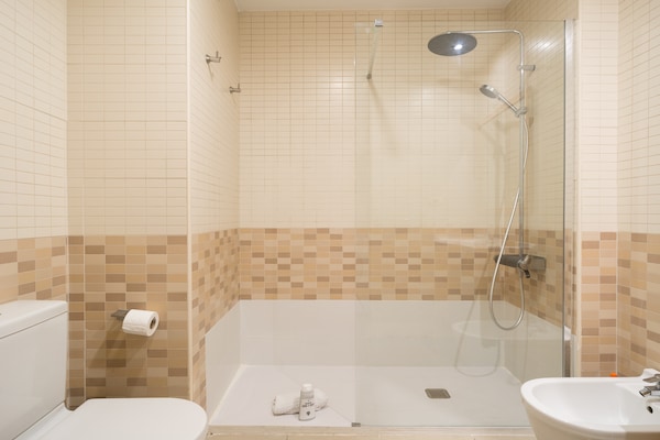 Foto van Appartement in Las Palmas bij Las Canteras - Vakantiehuis in Las Palmas de Gran Canaria - BathRoom
