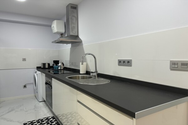 Foto van Appartement in Las Palmas bij Las Canteras - Vakantiehuis in Las Palmas de Gran Canaria - Kitchen