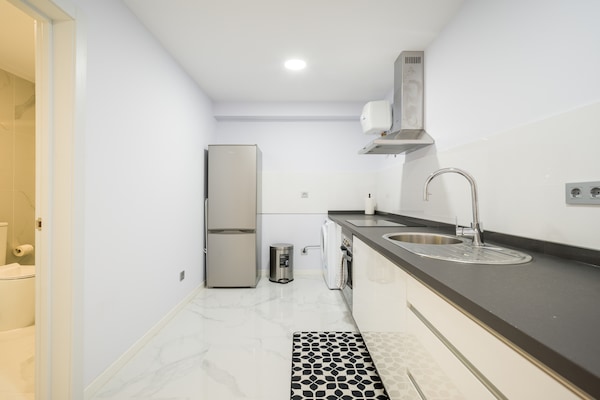 Foto van Appartement in Las Palmas bij Las Canteras - Vakantiehuis in Las Palmas de Gran Canaria - Kitchen