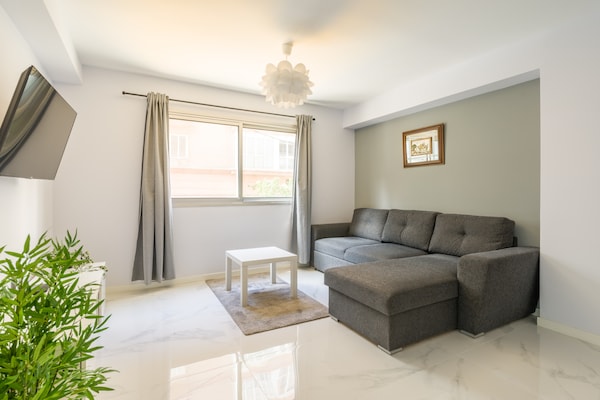 Foto van Appartement in Las Palmas bij Las Canteras - Vakantiehuis in Las Palmas de Gran Canaria - LivingRoom