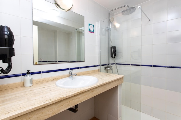 Foto van Premium appartement vlakbij het strand - Vakantiehuis in Corralejo - La Oliva - BathRoom