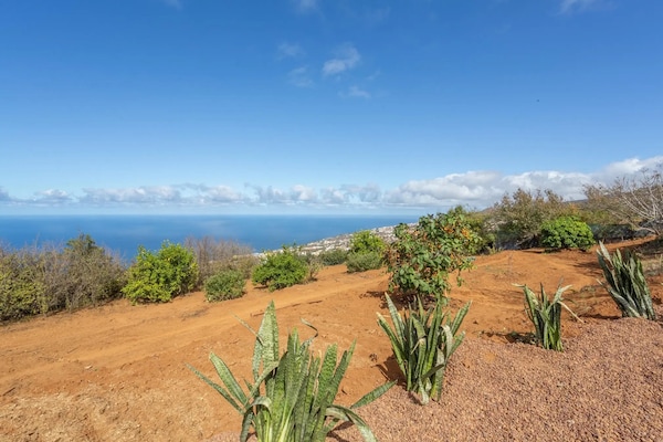 Foto van Vakantiehuis op Tenerife met Tuin - Vakantiehuis in La Cabezada, Santa Úrsula - ViewSummer