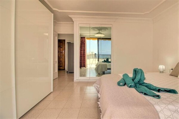 Foto van Attic appartement in Adeje bij Playa Fañabé - Vakantiehuis in Playa de Fañabé, Adeje - BedRoom