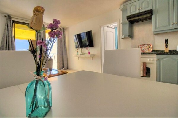 Foto van Attic appartement in Adeje bij Playa Fañabé - Vakantiehuis in Playa de Fañabé, Adeje - Kitchen