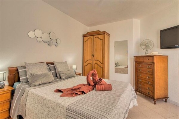 Foto van Attic appartement in Adeje bij Playa Fañabé - Vakantiehuis in Playa de Fañabé, Adeje - BedRoom