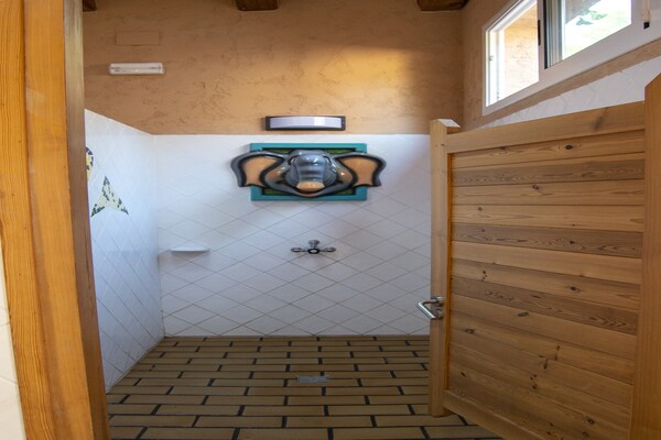 Foto van Huisje in Spanje met privéstrand - Vakantiehuis in La Torre del Sol, Tarragona - BathRoom