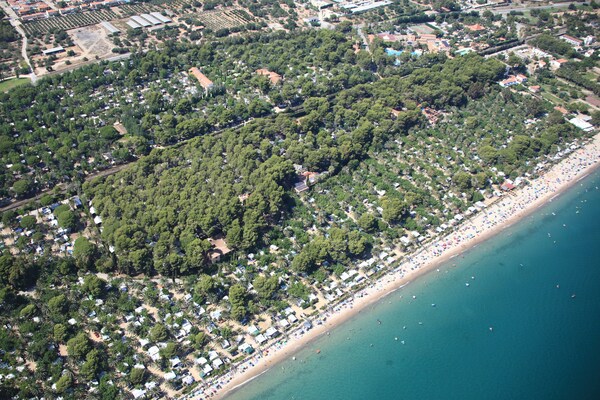 Foto van Huisje in Spanje met privéstrand - Vakantiehuis in La Torre del Sol, Tarragona - AreaSummer5KM