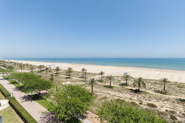 Foto van 10. AG BERMUDAS 6A PREMIUM - Vakantiehuis in Playa de Gandía - Untagged