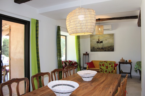 Foto van Privézwembad in de Provence - Vakantiehuis in La Motte - DiningRoom