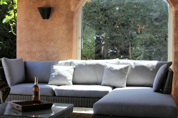 Foto van Privézwembad in de Provence - Vakantiehuis in La Motte - TerraceBalcony