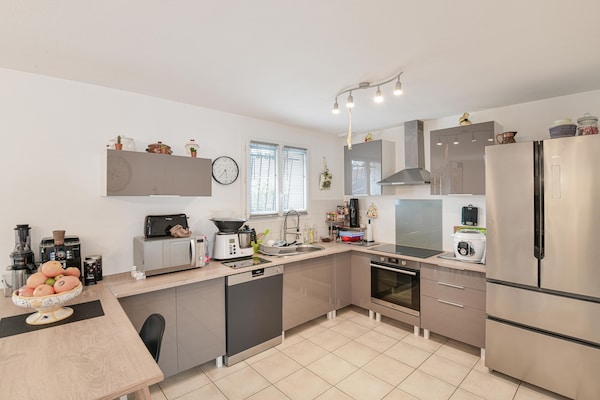 Foto van Zen-kamer in een gedeeld huis(eigenaar aanwezig) - Vakantiehuis in Saint-Médard de Guizières - Kitchen