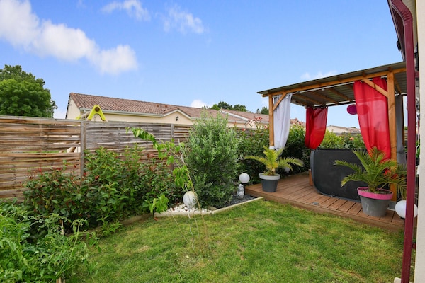 Foto van Zen-kamer in een gedeeld huis(eigenaar aanwezig) - Vakantiehuis in Saint-Médard de Guizières - GardenSummer