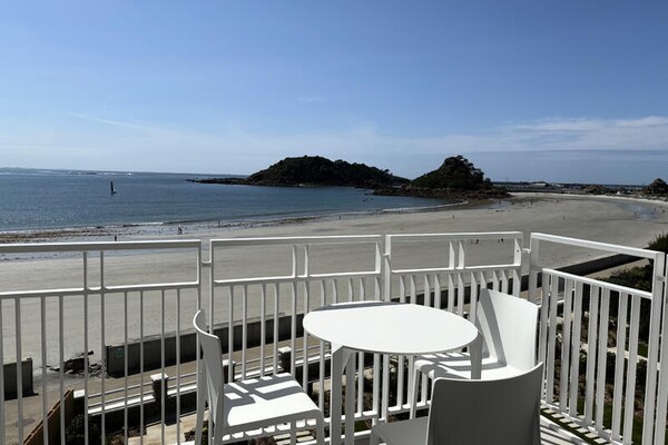 Foto van Toenno T3 · T3 Luxe appartement met uitzicht op zee - 