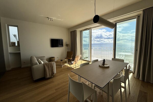 Foto van Toenno T3 · T3 Luxe appartement met uitzicht op zee - 