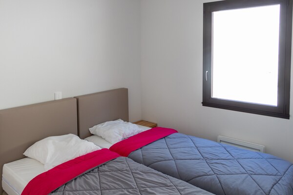 Foto van Verblijf aan het meer van Chorges met open haard - Vakantiehuis in Chorges - BedRoom
