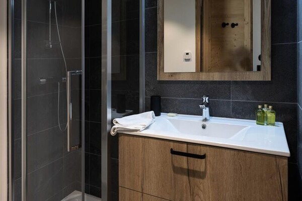 Foto van 3 Kamer Appartement Cabine 6/8 Personen - Vakantiehuis in SAINT CHAFFREY - 