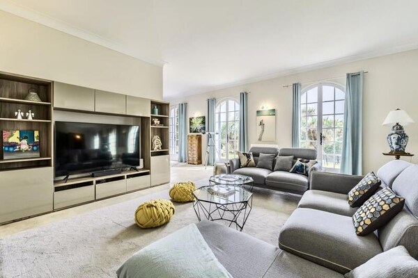 Foto van Villa in Grasse met historische tuin - Vakantiehuis in Grasse - Untagged