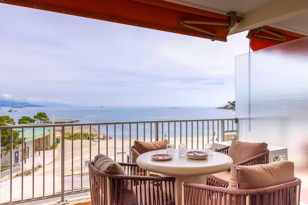 Foto van 1-slaapkamer/4-persoons appartement met prachtig uitzicht op zee - Untagged