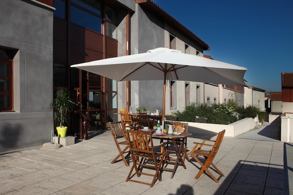 Foto van Modern appartement nabij Carcassonne - Vakantiehuis in Carcassonne - TerraceBalcony