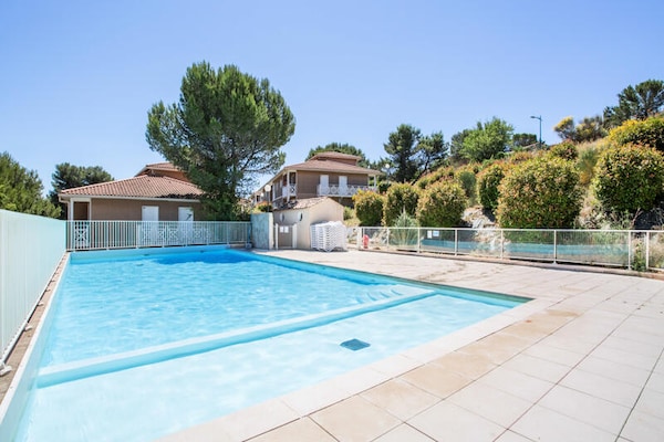 Foto van Tweekamerappartement - Comfort - (4 personen) - Vakantiehuis in Carnoux-en-Provence - 
