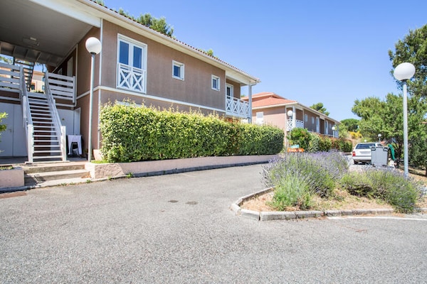 Foto van Tweekamerappartement - Comfort - (4 personen) - Vakantiehuis in Carnoux-en-Provence - 