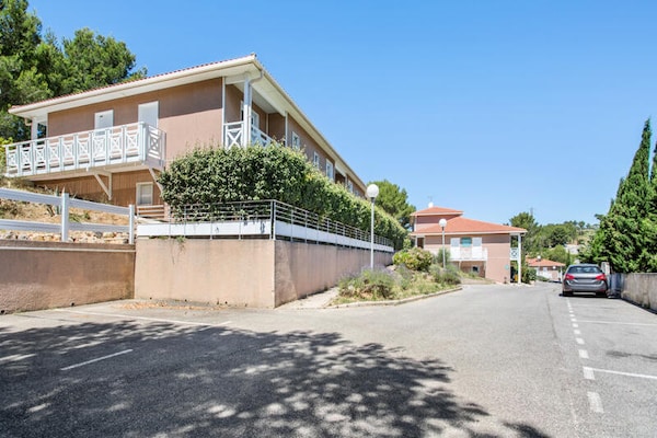 Foto van Tweekamerappartement voor 4 personen - Budget - Vakantiehuis in Carnoux-en-provence - 