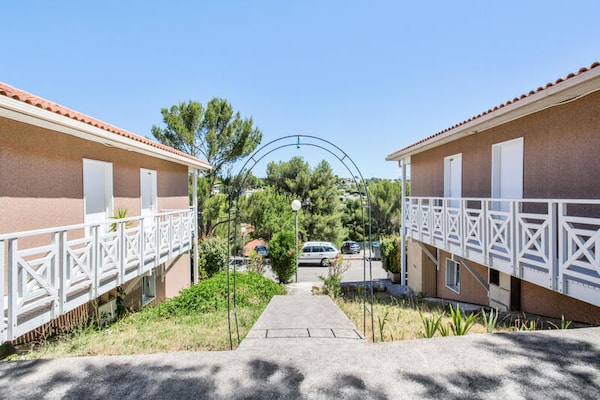 Foto van Tweekamerappartement voor 4 personen - Budget - Vakantiehuis in Carnoux-en-provence - 