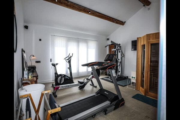 Foto van Charmante Provençaalse villa in Noves - Vakantiehuis in Noves - gym