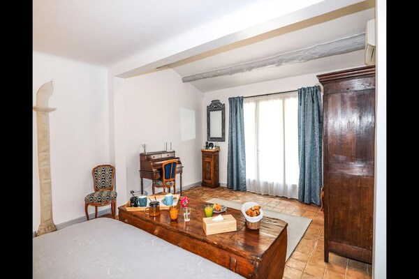 Foto van Charmante Provençaalse villa in Noves - Vakantiehuis in Noves - BedRoom