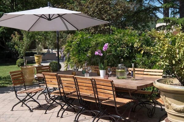 Foto van Charmante Provençaalse villa in Noves - Vakantiehuis in Noves - TerraceBalcony