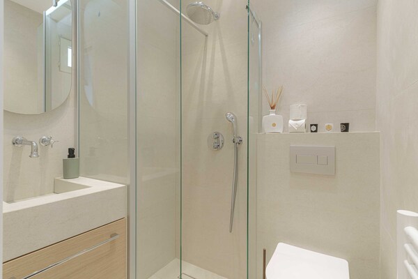 Foto van 1-slaapkamer/3-persoons appartement - balkon - in het hart van Deauville - Untagged
