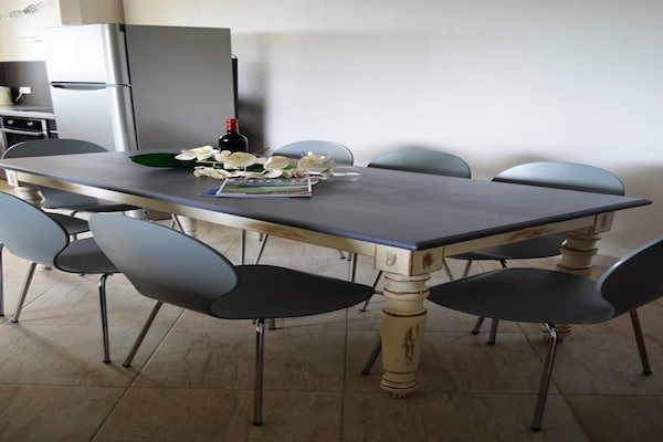 Foto van Moderne familievilla met zwembad - Vakantiehuis in Solenzara - DiningRoom
