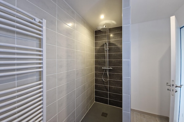 Foto van Verblijf in Brittany House van St Michel - Vakantiehuis in Ploumilliau - BathRoom