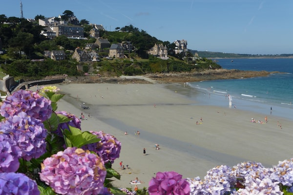 Foto van Premium Vakantiehuis, Roze Granietkust - Vakantiehuis in Perros-Guirec - AreaSummer5KM