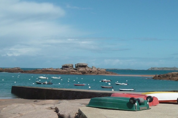 Foto van Premium Vakantiehuis, Roze Granietkust - Vakantiehuis in Perros-Guirec - AreaSummer5KM