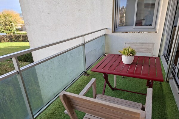 Foto van 100 meter van het zandstrand in Plougonvelin. - Vakantiehuis in Plougonvelin - TerraceBalcony