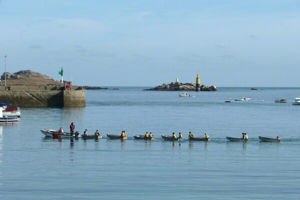 Foto van Stenen huis in Bretagne bij Roscoff & strand - Vakantiehuis in Plougoulm - AreaSummer20KM