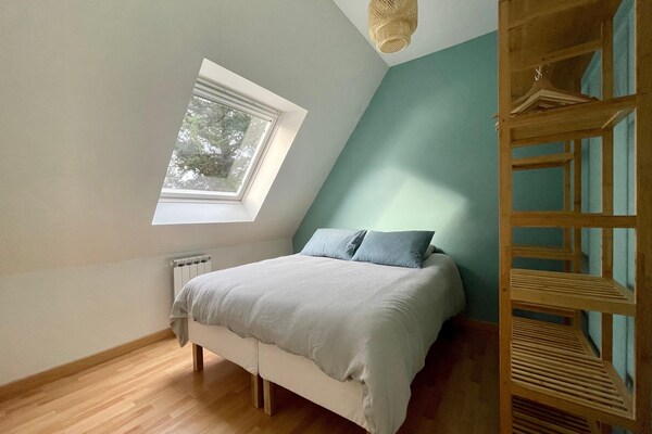 Foto van Vakantiehuis in Terenez met Uitzicht op Zee - Vakantiehuis in Plougasnou - BedRoom