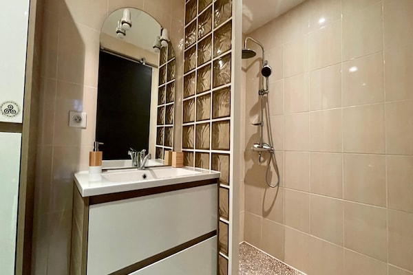 Foto van Vakantiehuis in Terenez met Uitzicht op Zee - Vakantiehuis in Plougasnou - BathRoom