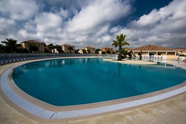 Foto van 3 Kamer Villa 6 Personen Comfort Airconditioning - Vakantiehuis in FABREGUES - 