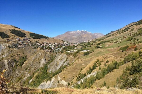 Foto van Verblijf in Noordelijke Alpen met balkon - Vakantiehuis in Les Deux Alpes - AreaSummer5KM