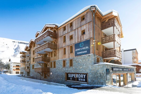 Foto van Appartement in Les Deux Alpes bij Skipistes - Vakantiehuis in Les Deux Alpes - ExteriorWinter