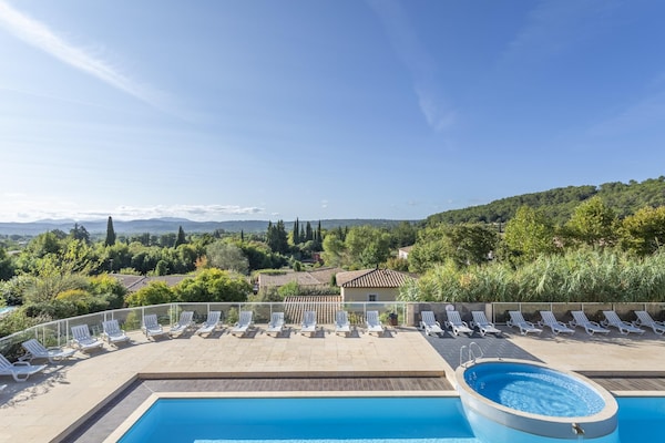 Foto van Provençaals familieappartement voor 6 personen - Vakantiehuis in CALLIAN (VAR) - PoolOfHouse
