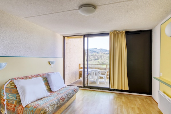 Foto van Toegankelijk verblijf aan het meer voor 4 personen in Miremont - LivingRoom