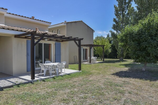 Foto van Provence-huis in de buurt van Avignon voor 4 personen - TerraceBalcony